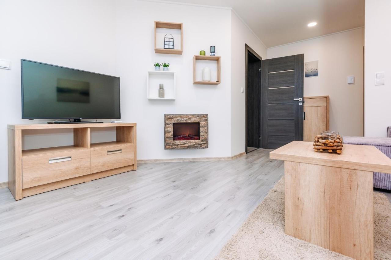 Apartment Hugo Klinovec Loucna pod Klinovcem Ngoại thất bức ảnh